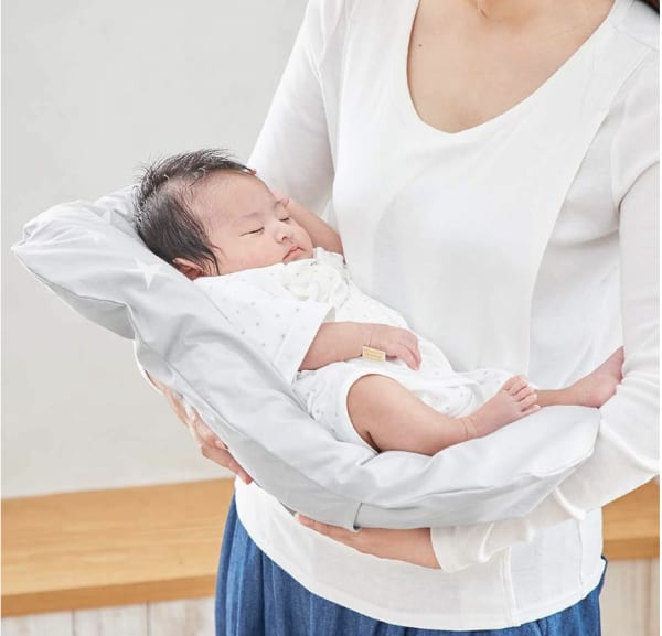 抱っこするタイプの背中スイッチクッション