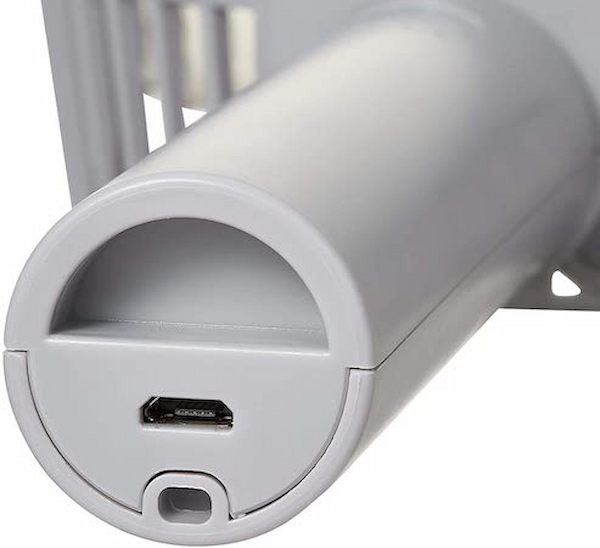 USB充電のハンディ扇風機