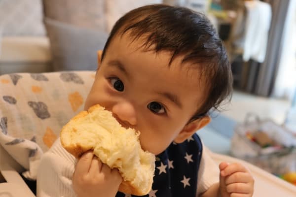 離乳食におすすめの食パン人気ランキング5選！卵不使用や米粉パンも紹介