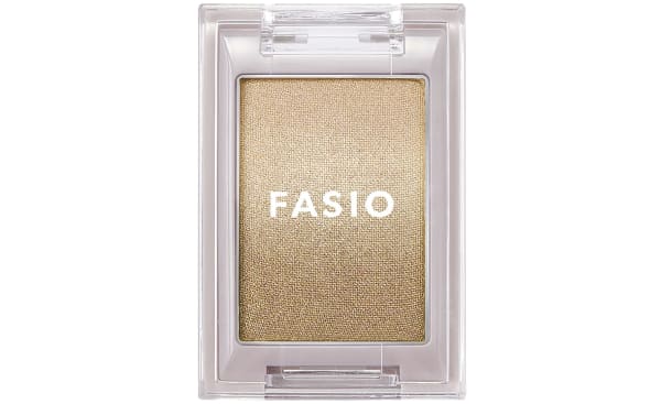 パウダー系のアイシャドウ