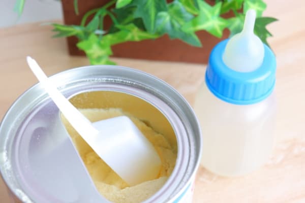 新生児向け粉ミルクのおすすめ人気ランキング12選！選び方も徹底解説