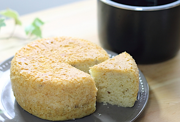 炊飯器で焼いたケーキ