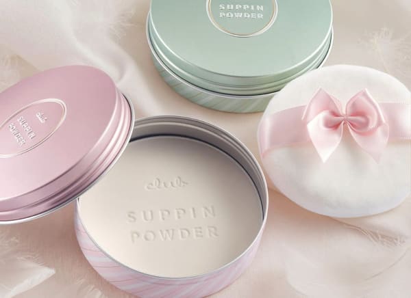 保湿成分配合のフェイスパウダー