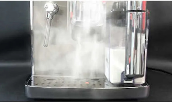 自動洗浄機能付きコーヒーメーカー