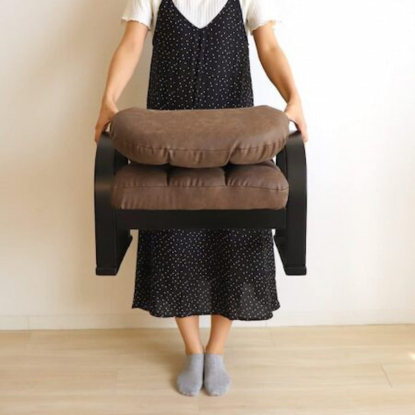 折り畳み式の座椅子